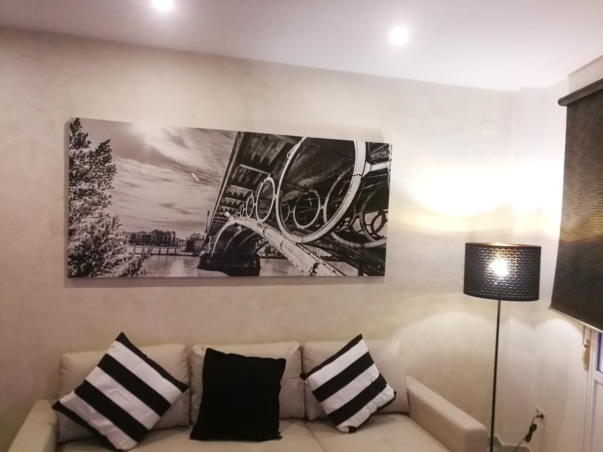 Apartamento Alfalfa Apartman Sevilla Kültér fotó