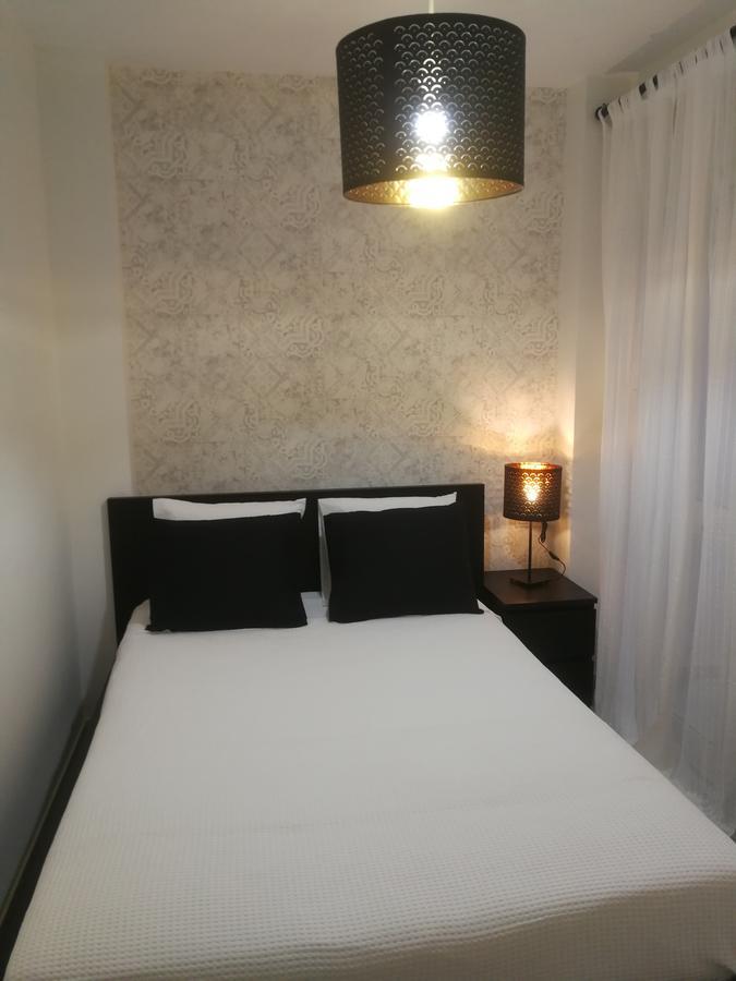 Apartamento Alfalfa Apartman Sevilla Kültér fotó